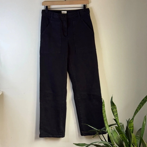 Aritzia Wilfred Free Modern Utility Pant Women's Size 2 in Black - Picture 3 of 8